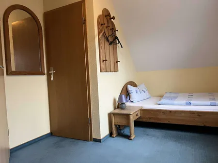 Einzelzimmer im Rittergut Einöd in Thüringen