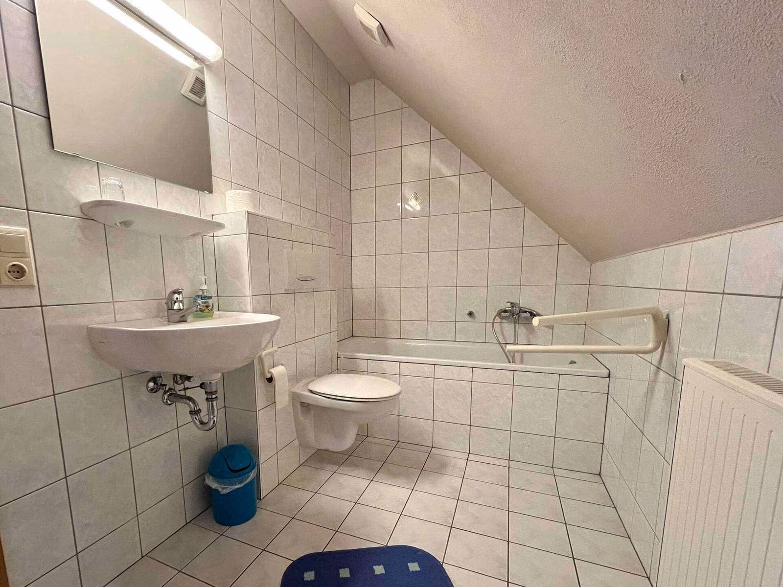 Einzelzimmer 5
